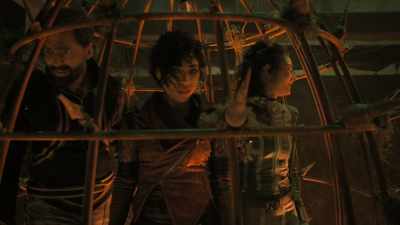 -Aw, that's his name?
-I don't know. - Vagrant Queen