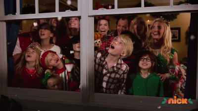 - Awesome.
 - This is epic, Lisa. - A Loud House Christmas