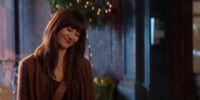 Aww! The official first date. - Ghosting: The Spirit of Christmas