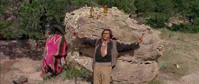 Ay, compadres,
listos. - The War Wagon