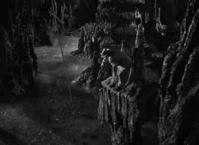 Ay-yi. - Abbott and Costello Meet the Killer, Boris Karloff