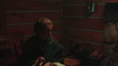 - Aye. Just like me daddy and
me great granddaddy before me. - Civil Christmas