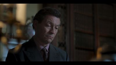 [Aylard] There we are, sir. - The Crown