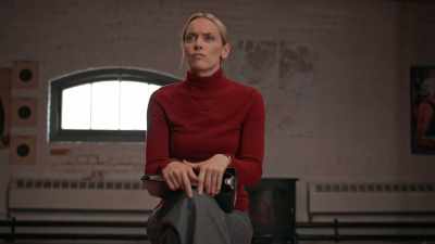 B, museum. C, subway,
D, FBI headquarters. - The Christmas Charade