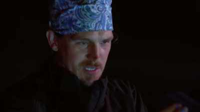 Ba-dew.
(LAUGHS) - Jack Osbourne's Night of Terror: UFOs
