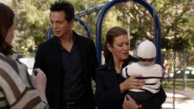 (Babbles) Hi. - Private Practice