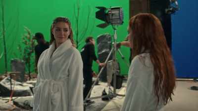 Babes, no! - Geek Girl
