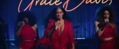 ♪ Baby, 'cause you ♪ - The High Note