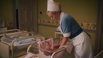 BABY CRIES - Call the Midwife