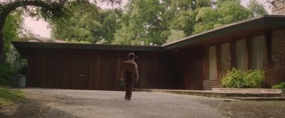 [baby crying loudly] - Dahmer – Monster: The Jeffrey Dahmer Story