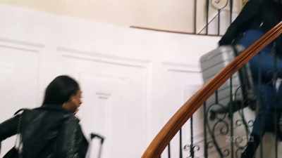 - Baby you do do stuff to me.
- No I don't. - Baddies ATL