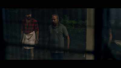 [Baby] Don't say that. [Peter]
I asked him if they were here. - Varathan