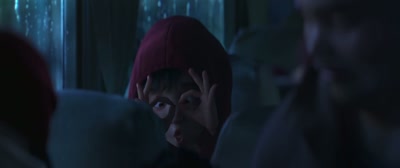 (baby giggles)
(ShenXiu gasps) - Deep Sea