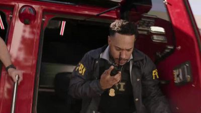 Got him. - 9-1-1: Lone Star