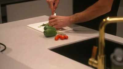 Baby, I'm doing tacos,
healthy tacos. - The Real Housewives of Dubai