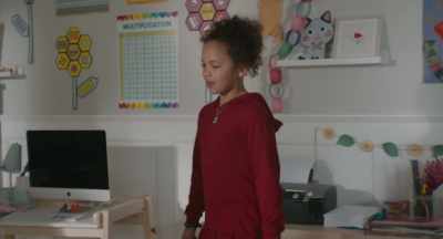 ♪ Baby you know I'm
liking your style ♪ - Justine
