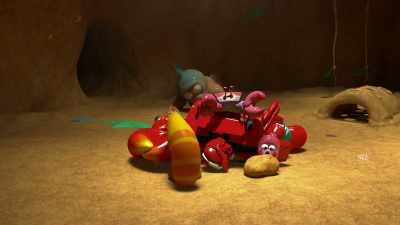 [Baby Muds chittering] - Larva Family