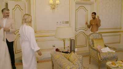 Baby, you want it like this,
with the thing, or this, - The Real Housewives of Dubai
