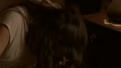 Baby, what do I do? - The Walking Dead