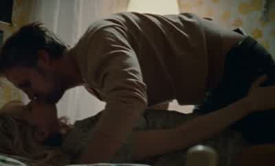 Baby... - What? - I got you a present. - Blue Valentine