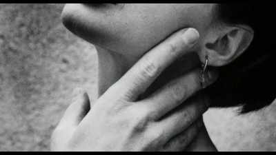♪ Baby if you run away ♪ - Helmut Newton: The Bad and the Beautiful
