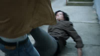 Back alley, fall into position! - Blindspot