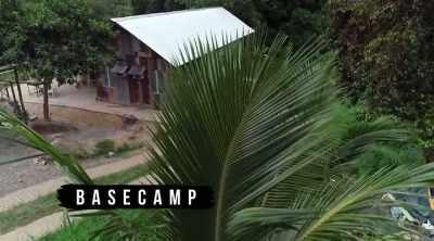 ‐ Back at base camp,
John joins Peter - Lost Gold of World War II