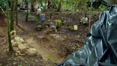 Back at La Corona, Guatemalan
archaeologist Marissa Lopez - Lost Treasures of the Maya