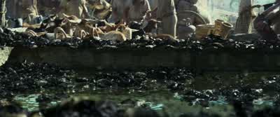 Back away, back away. - Exodus: Gods and Kings