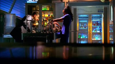 Back this end up just a little bit. - CSI: Miami