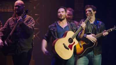Back in five. (grunts) - Kinky Boots: The Musical
