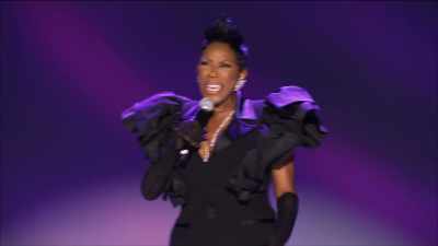 Back in the day,
it was called "pussy popping." - Sommore: Queen Chandelier