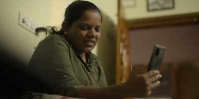 Back in the village,
we lived next to each other. - Crime Stories: India Detectives