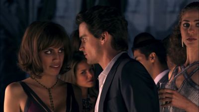 Back me up.
I need you to flirt. - White Collar
