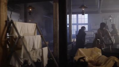 [background chatter] - Anne with an E