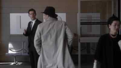 - Bad news, sir?
- For Helen. - The Man in the High Castle