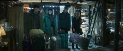 [bag drops to floor] - Your Christmas or Mine 2