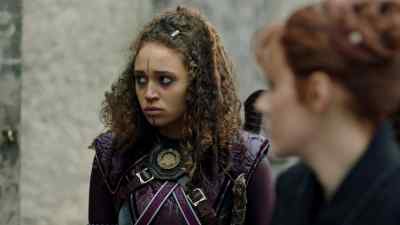 BAJIE: Fine. You go with her. - Into the Badlands