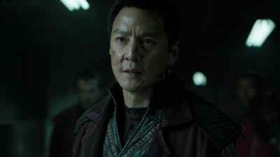 Bajie, let him go. - Into the Badlands