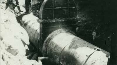 BAKER: They hired
a metallurgist, who said that - Engineering Catastrophes