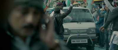 Balbir. The car's heading your way.
Don't stop it. - Batla House