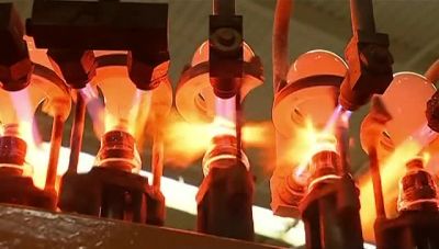 BALLOONS ARE USED
TO MARK SPECIAL OCCASIONS - How It's Made
