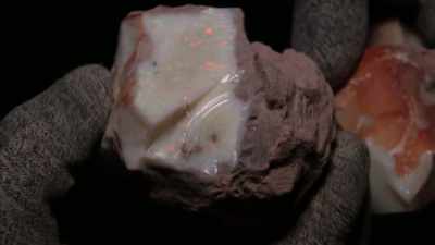 Bam! Tonight,
Seventeen Mile has delivered. - Outback Opal Hunters