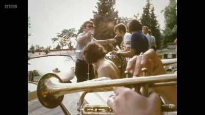 BAND PLAYS - They All Came Out to Montreux