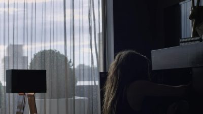 (BANGING) - Mr. Robot