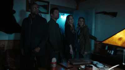 [bangs] - Psych 2: Lassie Come Home