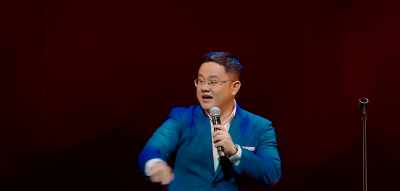 Bangunan rumah, dua jendela, pintu, - Dr Jason Leong: Ride with Caution