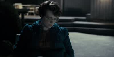 Barb, you wanna try? - Stranger Things