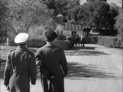 - [ Barber ] Perhaps we'd better slow down.
- No, no. Keep going. - The Great Dictator