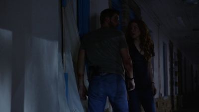 Barbie, if we stay here, we die. - Under the Dome